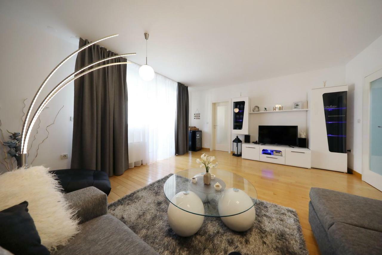 Ferienwohnung Dioniz Zadar Exterior foto