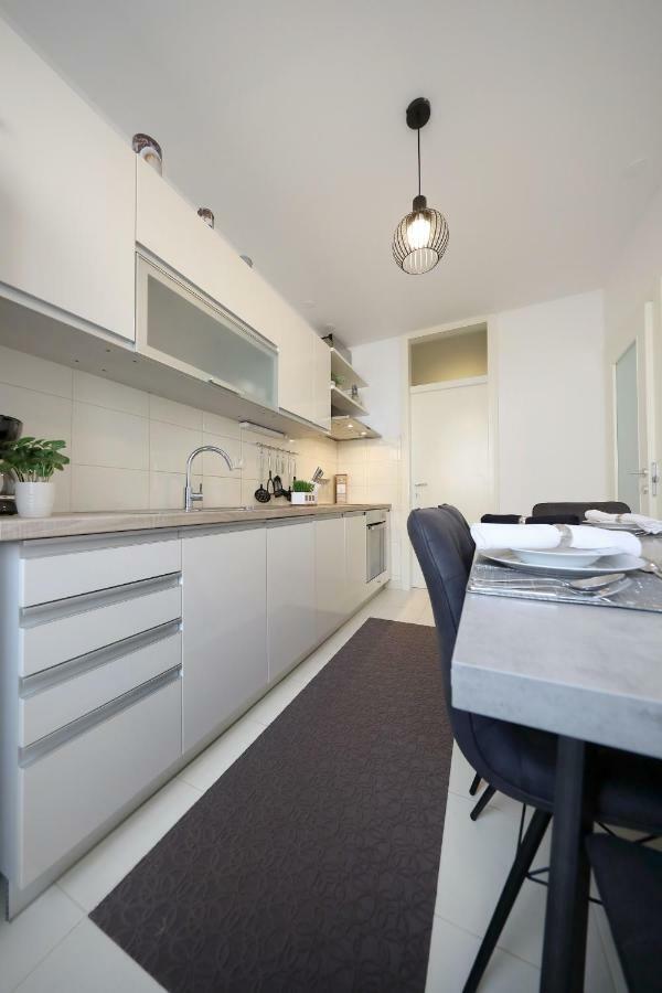 Ferienwohnung Dioniz Zadar Exterior foto